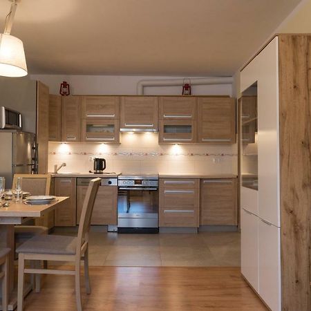 Apartament Na Urlop - Centrum - Przy Amfiteatrze - 500M Do Basenow ויסלאו מראה חיצוני תמונה