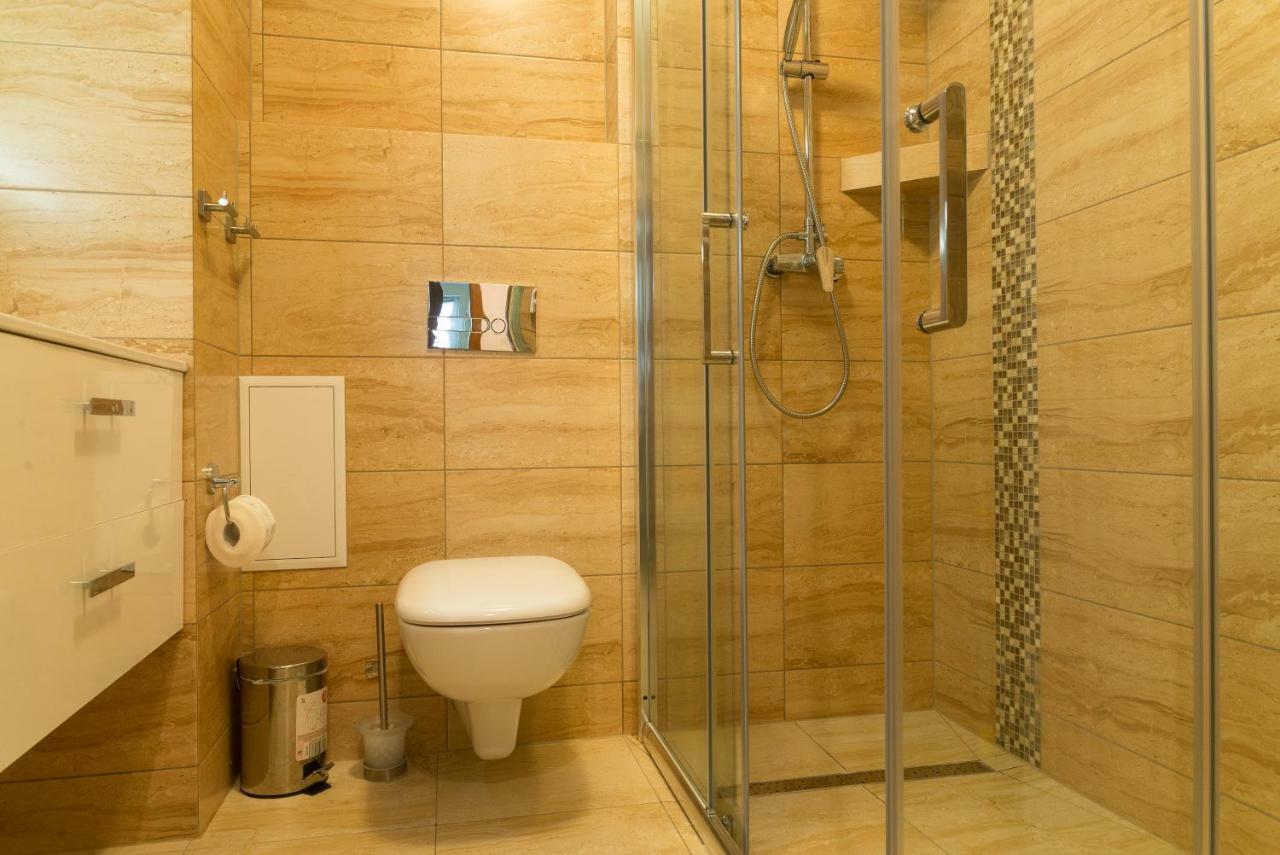 Apartament Na Urlop - Centrum - Przy Amfiteatrze - 500M Do Basenow ויסלאו מראה חיצוני תמונה